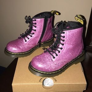 Dr. Martens (toddler) Girl
